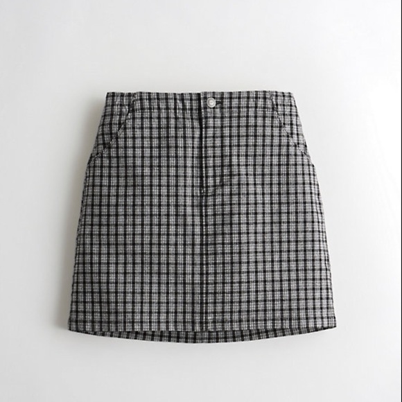 Hollister Stretch High-Rise Plaid Skirt - Picture 3 of 4